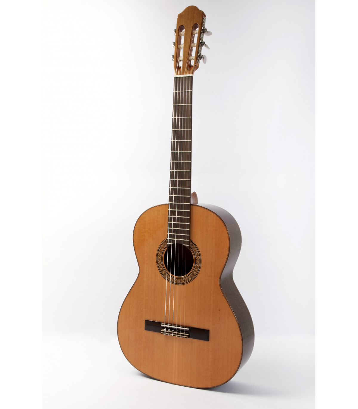 Raimundo Clasica 118 Cedro - Guitarras Clasicas Guitarra Clasica Raimundo  Clasica 118 Cedro - Comprar RAIMUNDO Raimundo Clasica